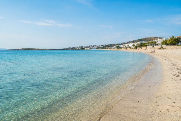 Hafta İçi Çeşme Tatili Neden Daha Keyifli Olabilir?